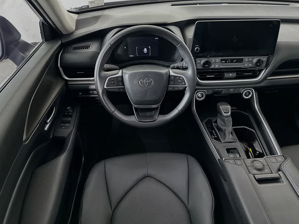 Toyota Grand Highlander XLE 2024