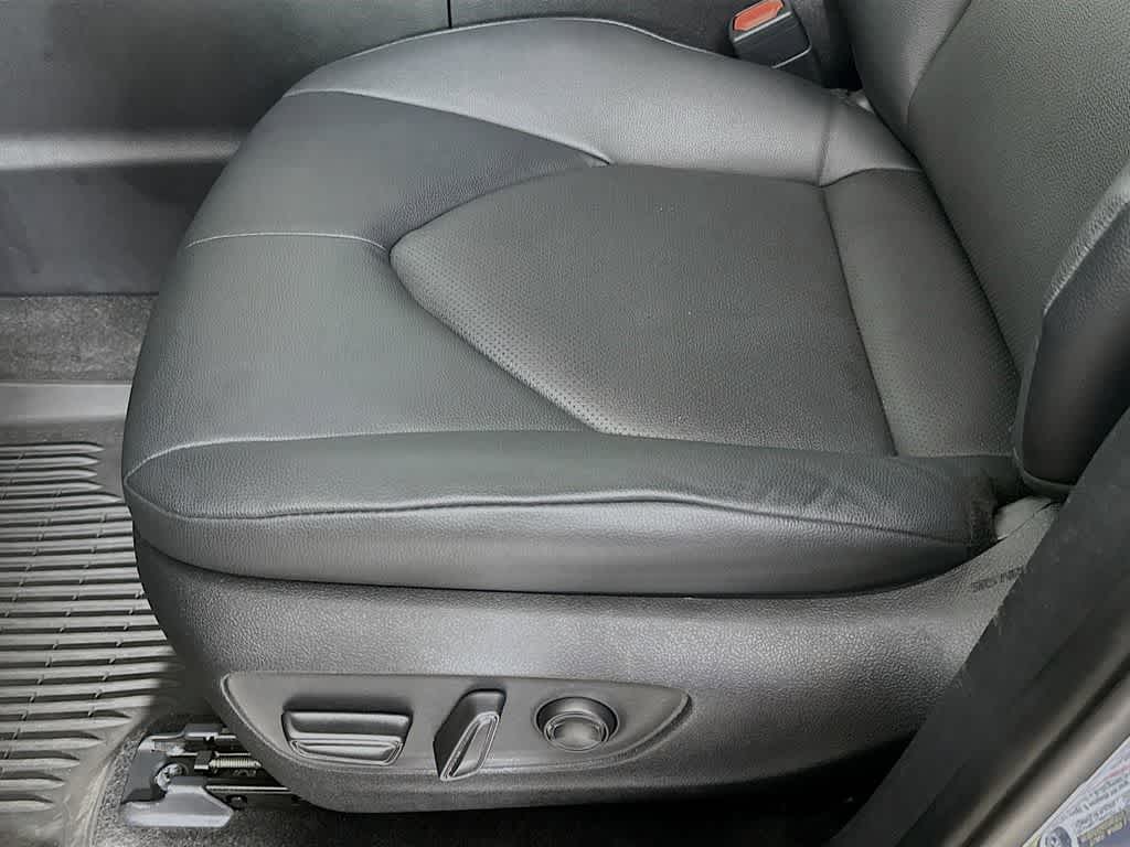 Toyota Grand Highlander XLE 2024