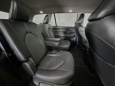 Toyota Grand Highlander XLE 2024