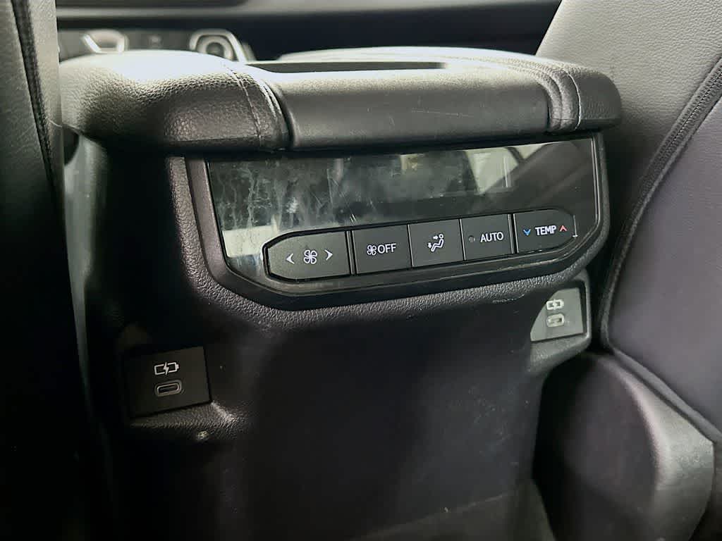 Toyota Grand Highlander XLE 2024