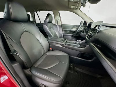 Toyota Grand Highlander XLE 2024