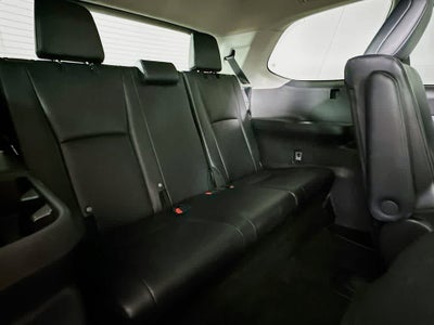 Toyota Grand Highlander XLE 2024
