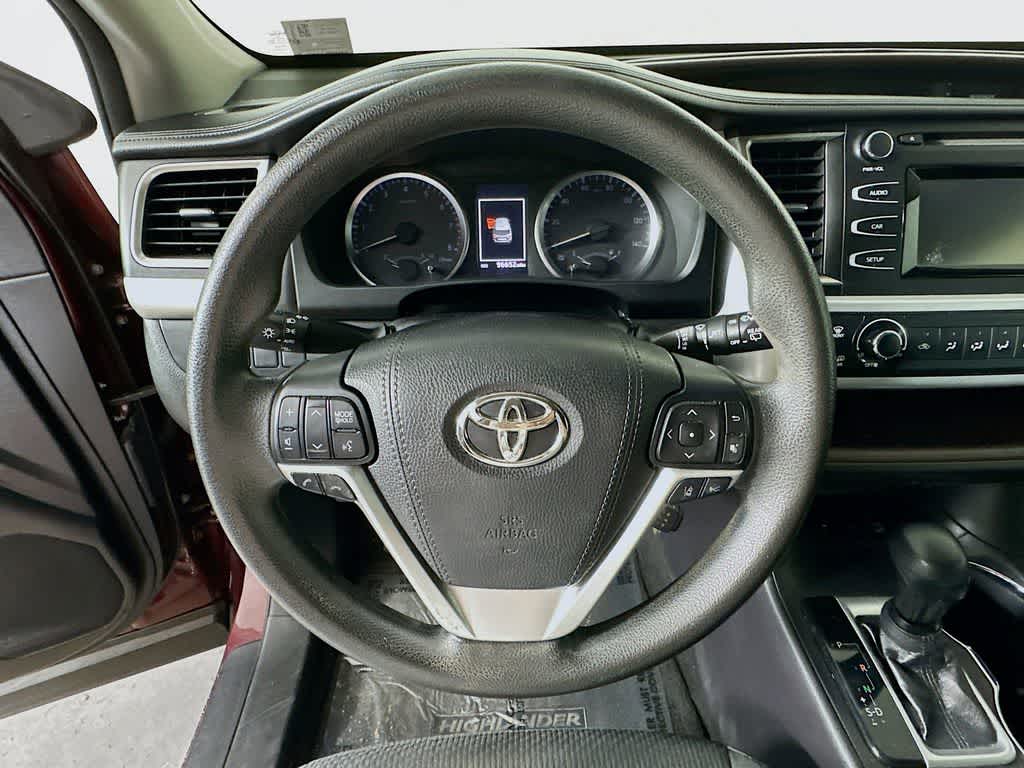 Toyota Highlander LE 2018
