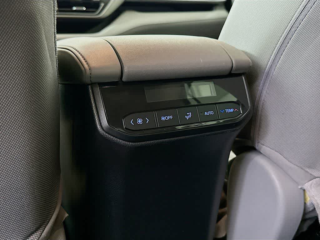 Toyota Highlander L 2020