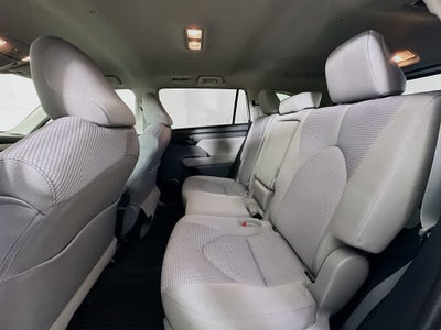 Toyota Highlander L 2020