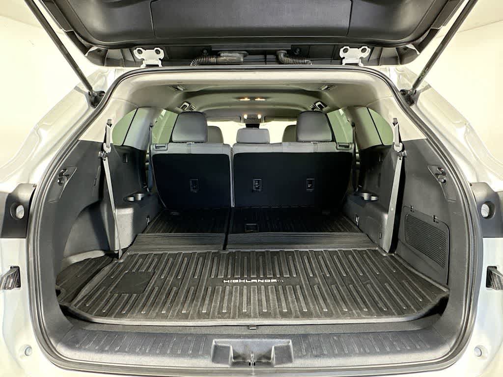 Toyota Highlander L 2020