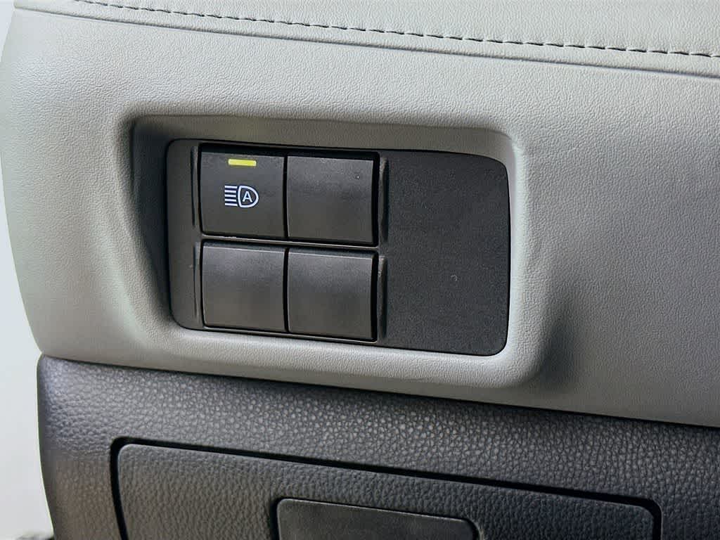 Toyota Highlander L 2020