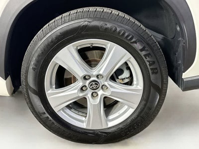 Toyota Highlander L 2020