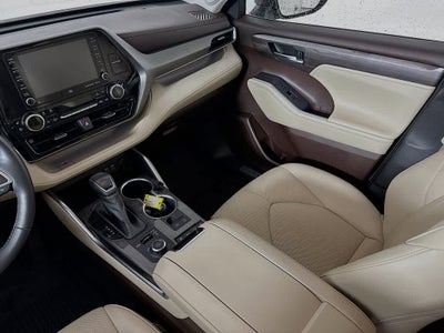 Toyota Highlander Limited 2022