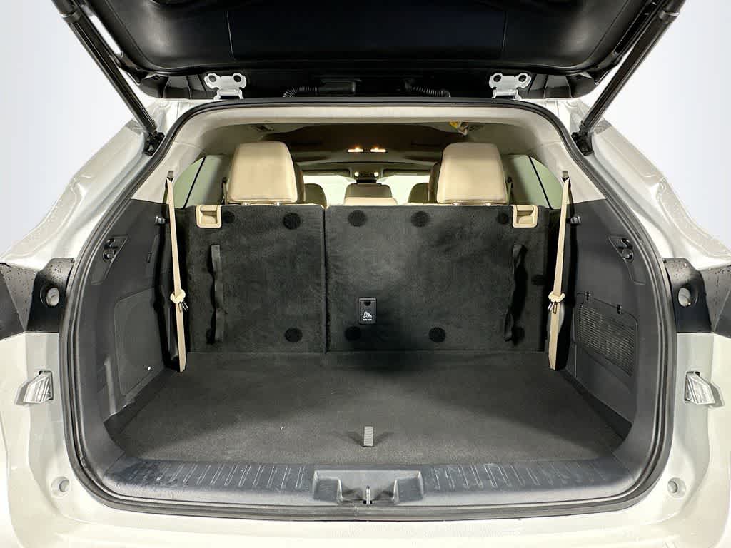 Toyota Highlander Limited 2022