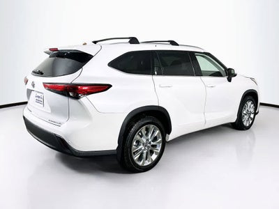 Toyota Highlander Limited 2022
