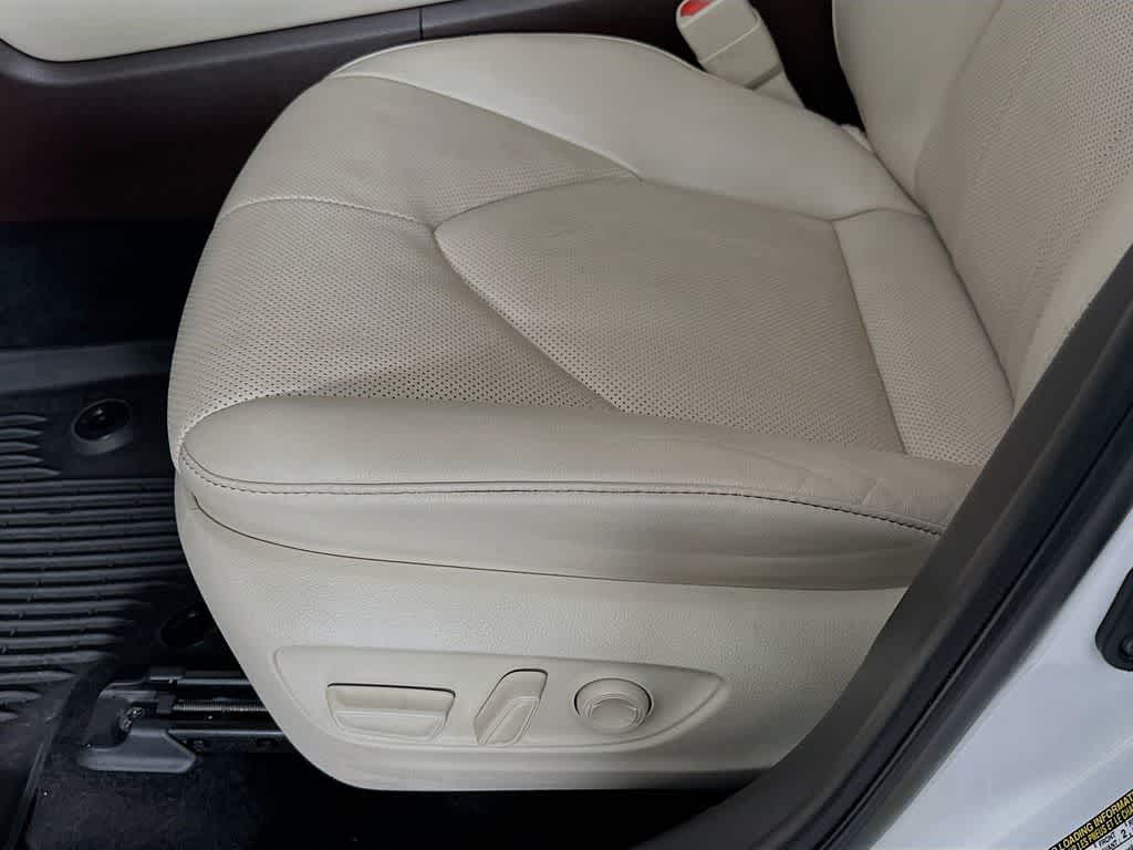 Toyota Highlander Limited 2022