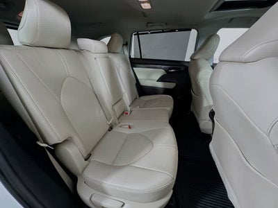 Toyota Highlander Limited 2022