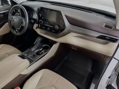 Toyota Highlander Limited 2022