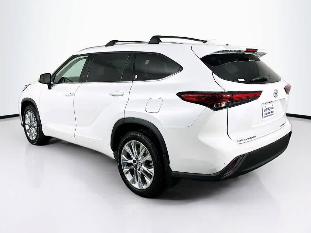Toyota Highlander Limited 2022
