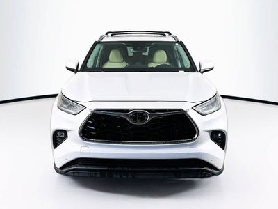 Toyota Highlander Limited 2022