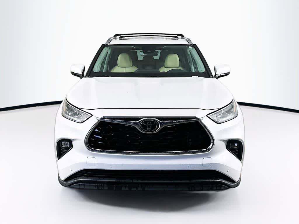 Toyota Highlander Limited 2022