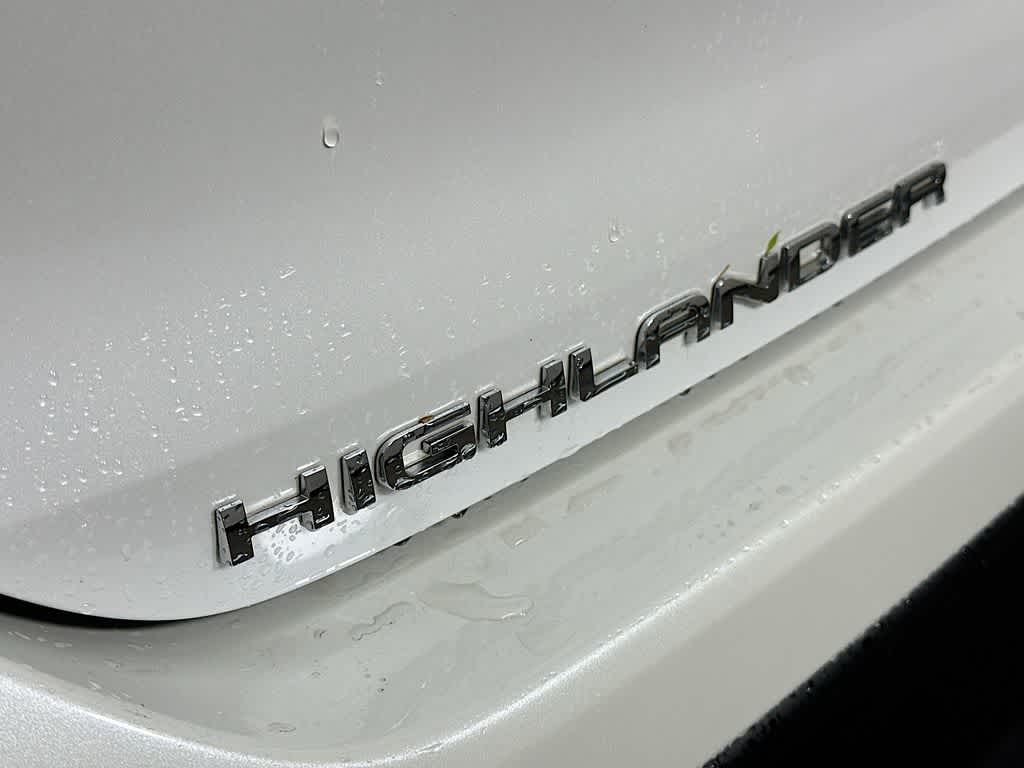 Toyota Highlander Limited 2022