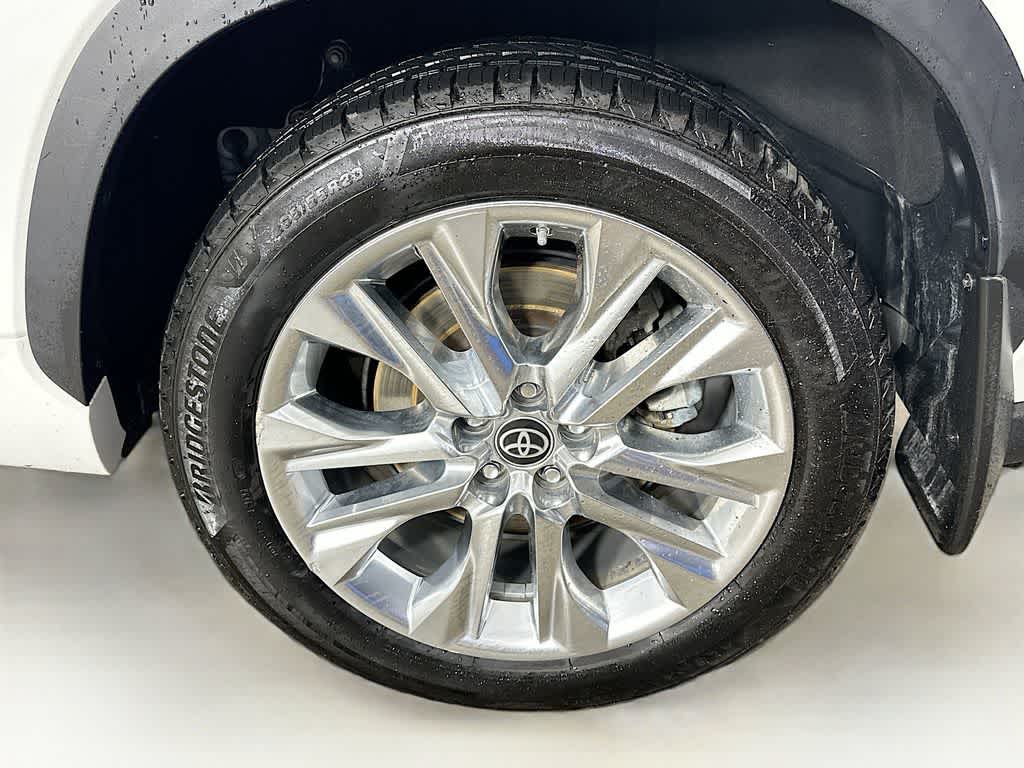 Toyota Highlander Limited 2022