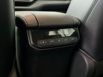 Toyota Highlander Hybrid XLE 2021