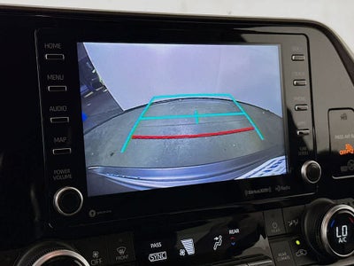 Toyota Highlander Hybrid XLE 2021
