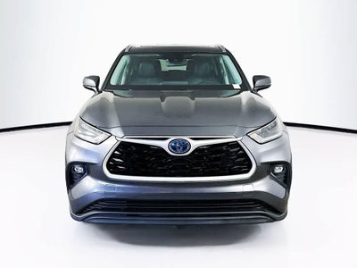 Toyota Highlander Hybrid XLE 2021
