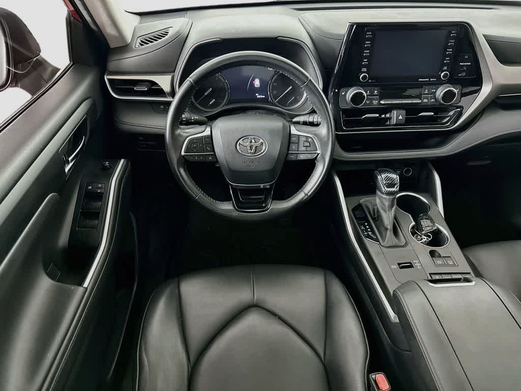 Toyota Highlander XLE 2020