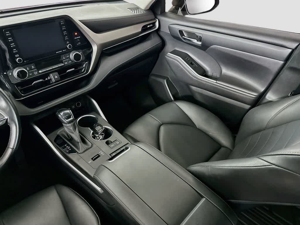 Toyota Highlander XLE 2020