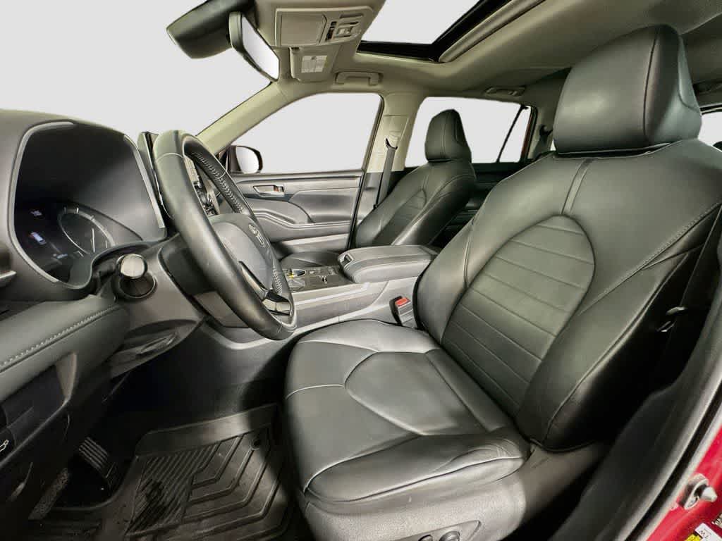 Toyota Highlander XLE 2020