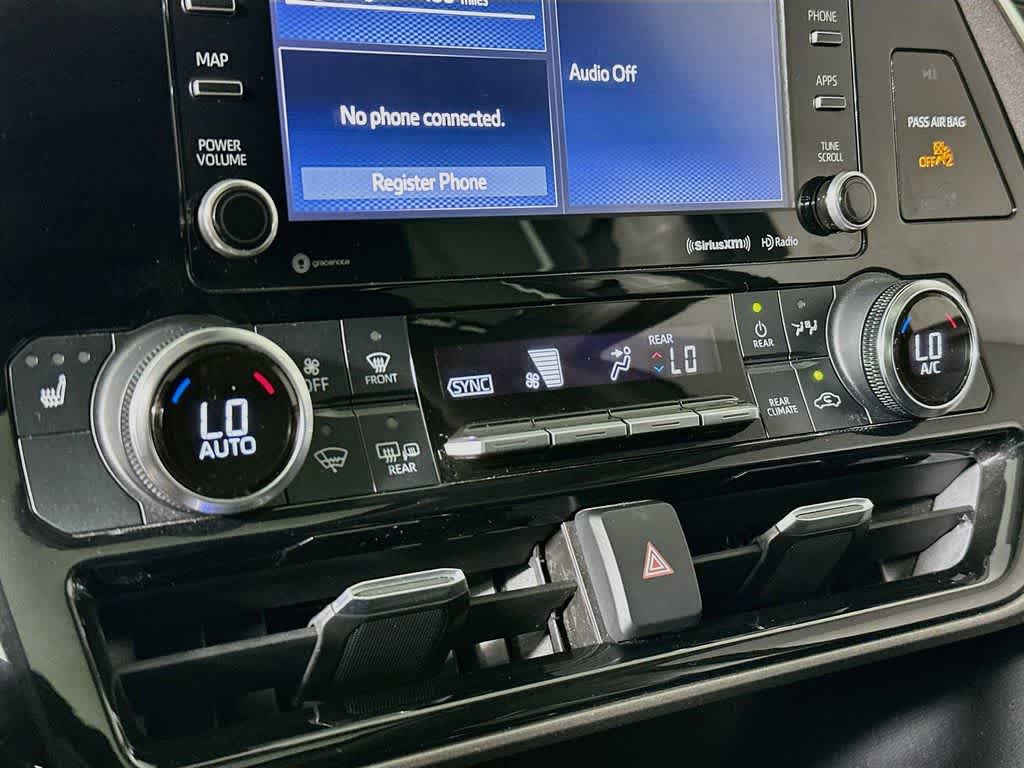 Toyota Highlander XLE 2020