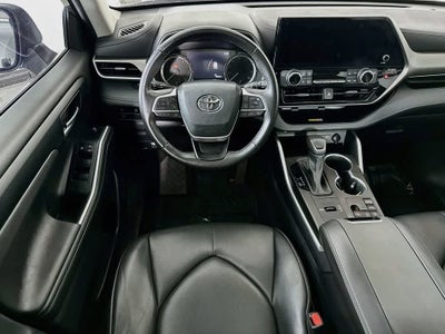 Toyota Highlander XLE 2023