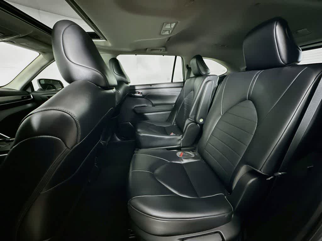 Toyota Highlander XLE 2023