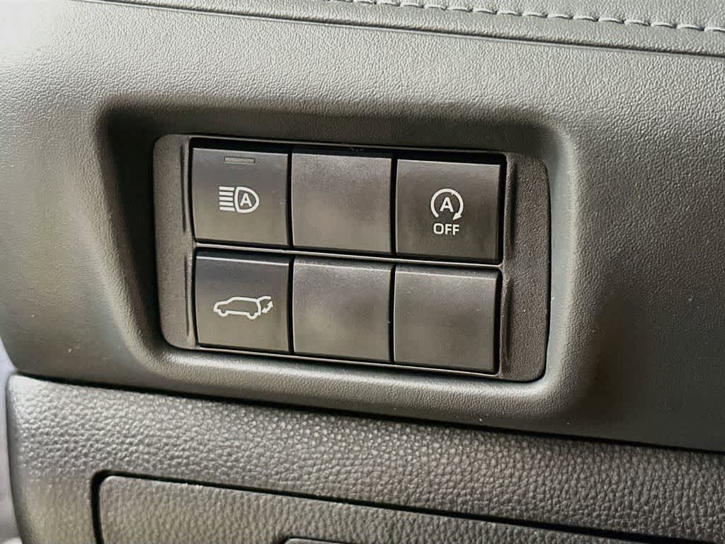 Toyota Highlander XLE 2023