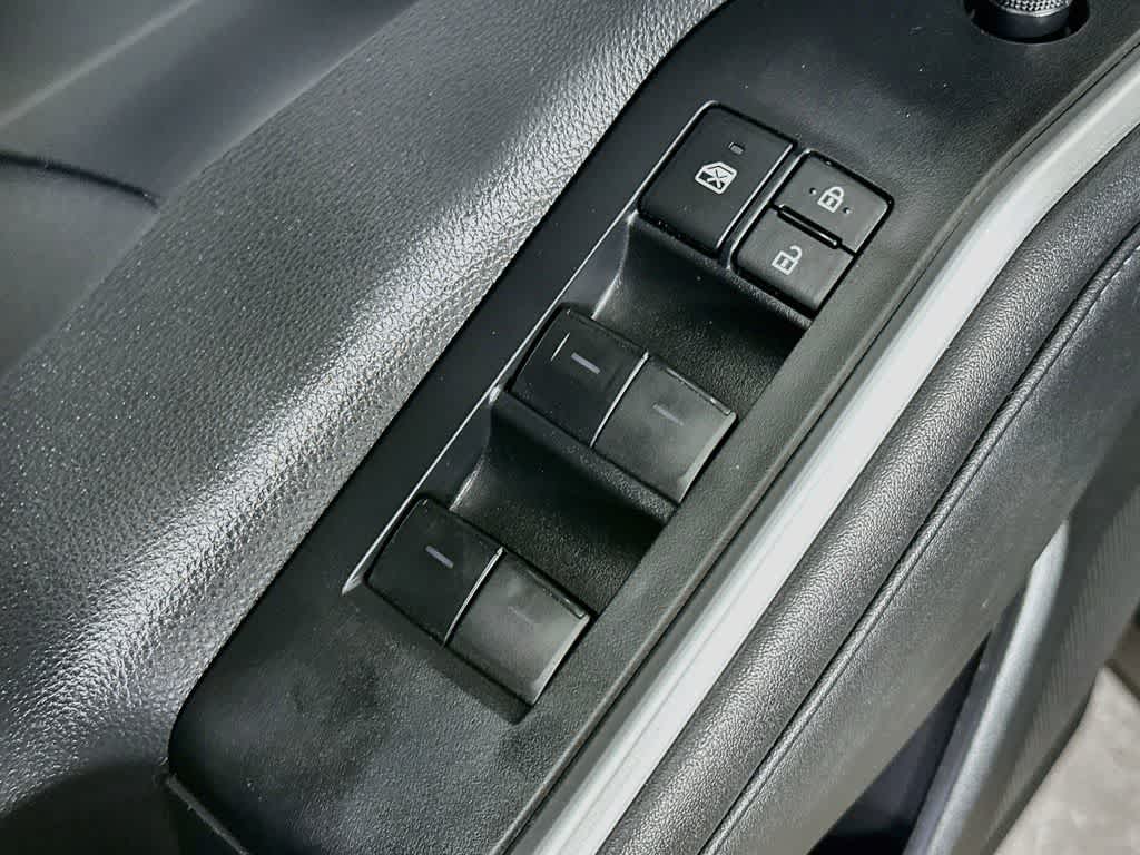 Toyota Highlander XLE 2023