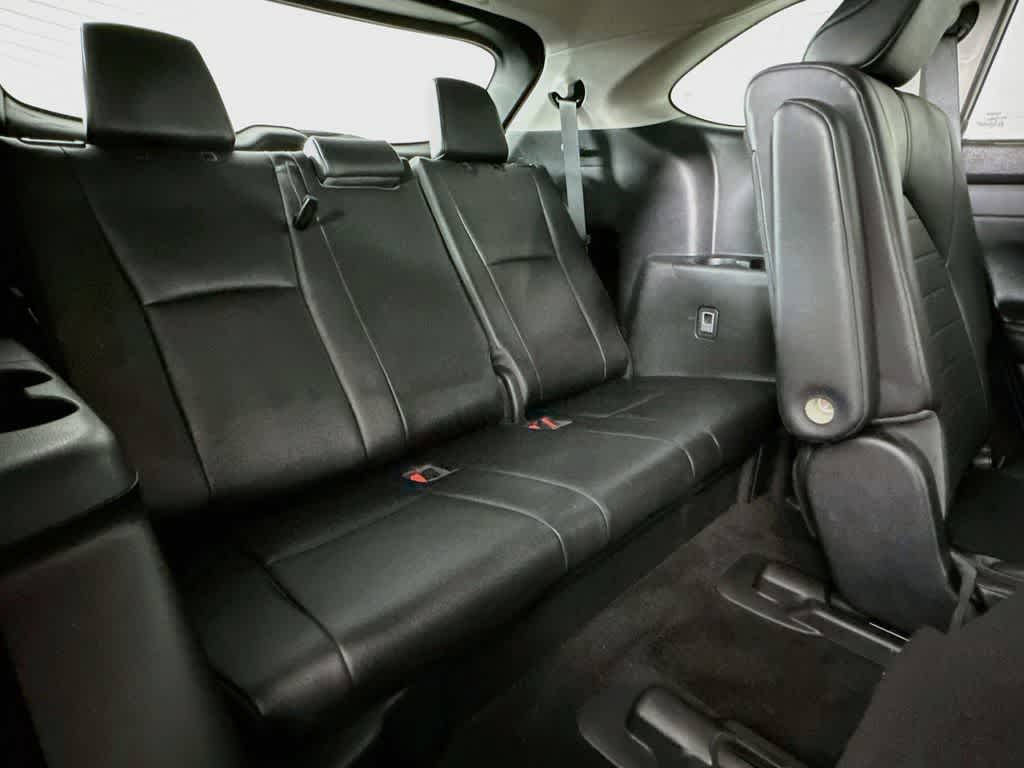 Toyota Highlander XLE 2023