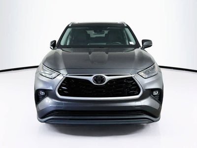 Toyota Highlander XLE 2023