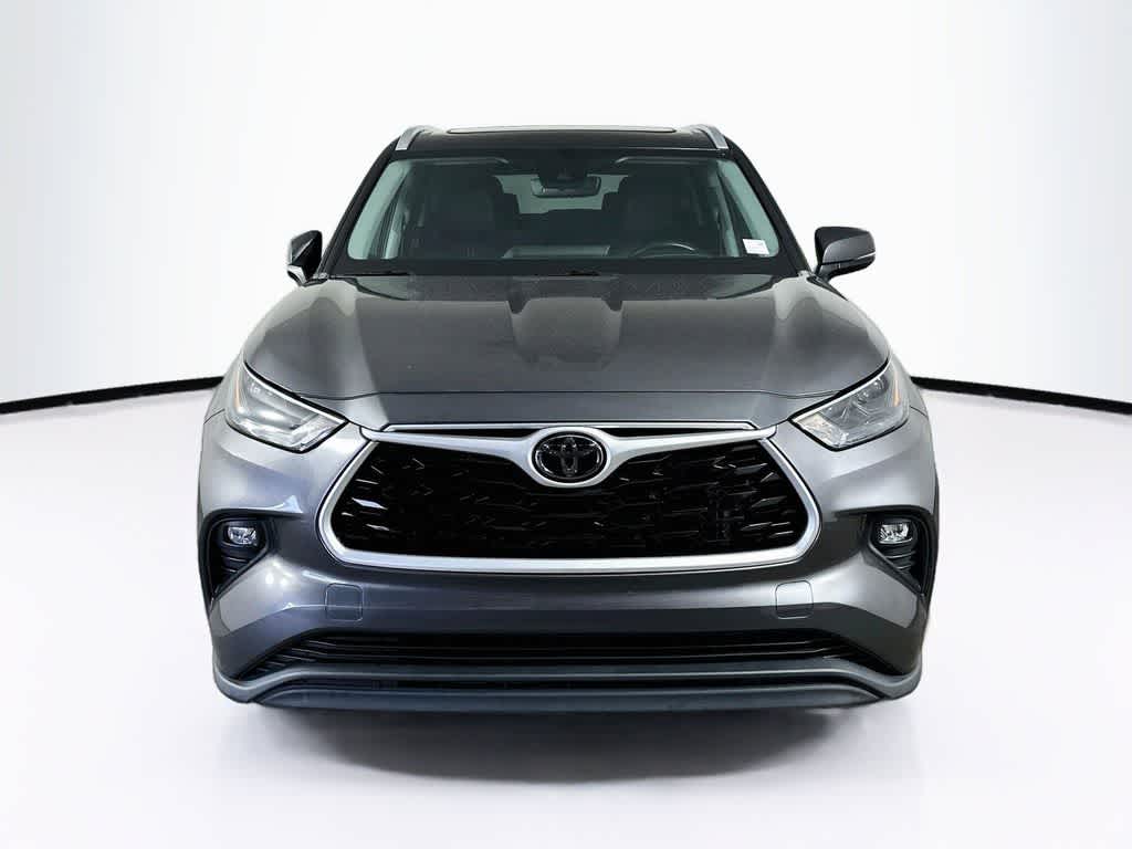 Toyota Highlander XLE 2023