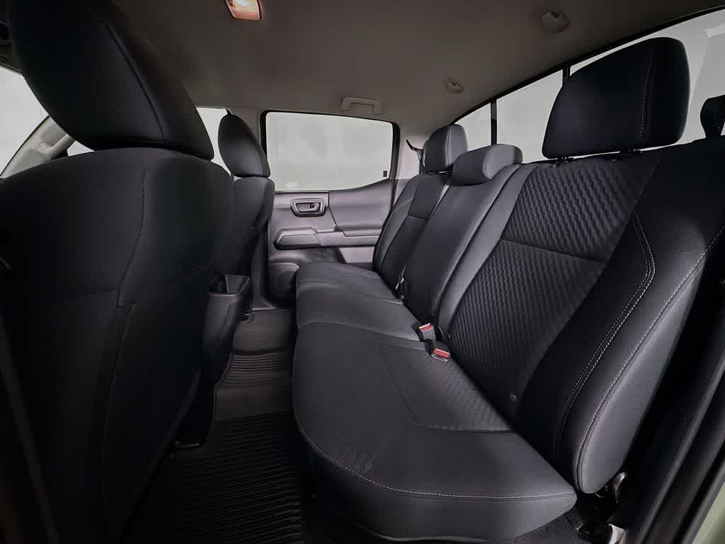 Toyota Tacoma SR5 2021