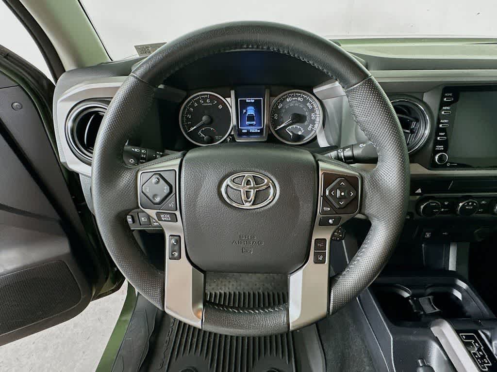 Toyota Tacoma SR5 2021