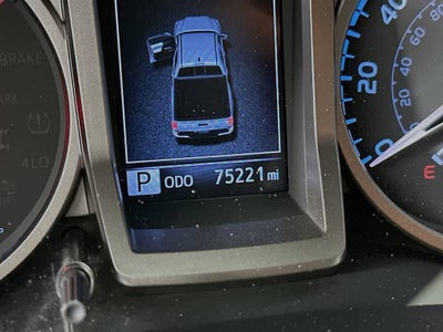 Toyota Tacoma SR5 2021