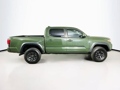 Toyota Tacoma SR5 2021