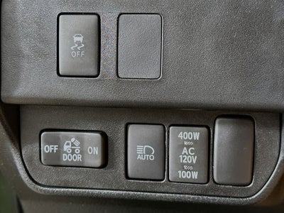 Toyota Tacoma SR5 2021