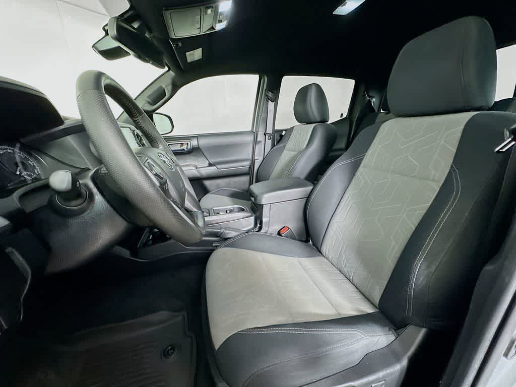 Toyota Tacoma TRD Sport 2021