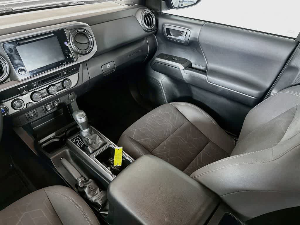 Toyota Tacoma Base 2019