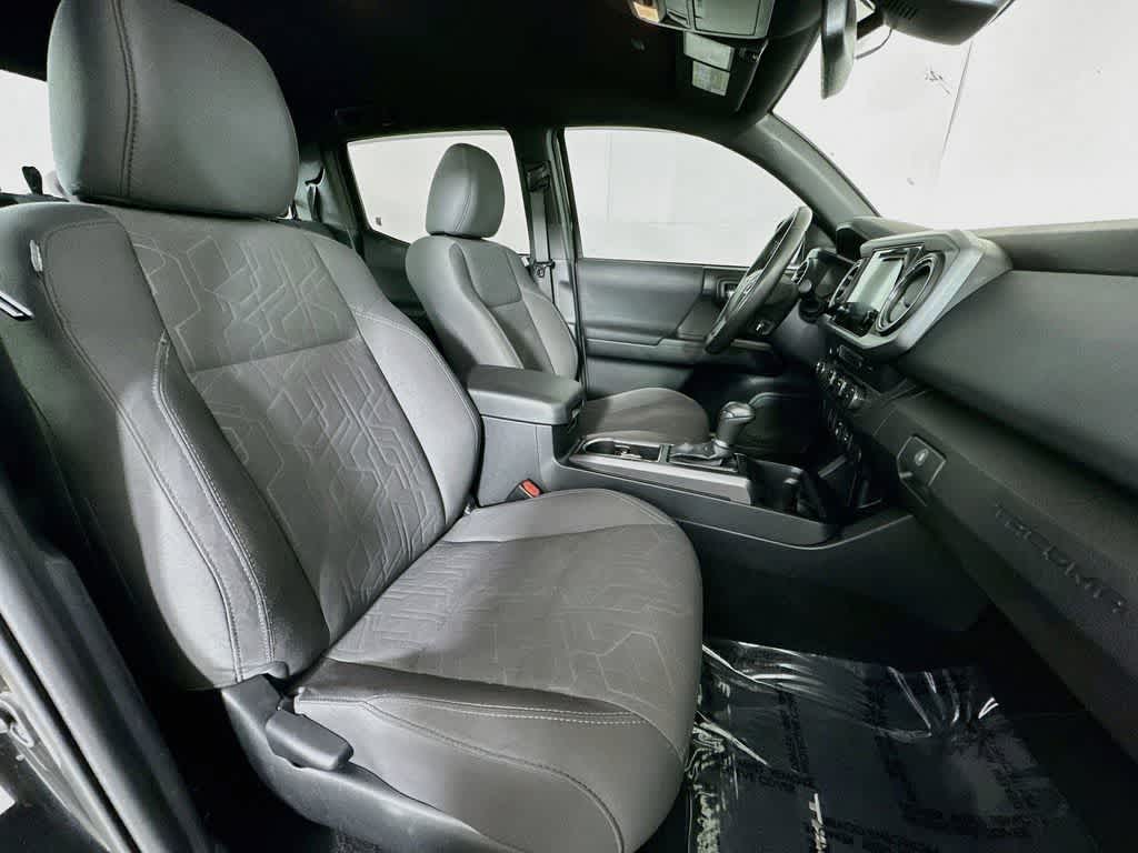 Toyota Tacoma Base 2019