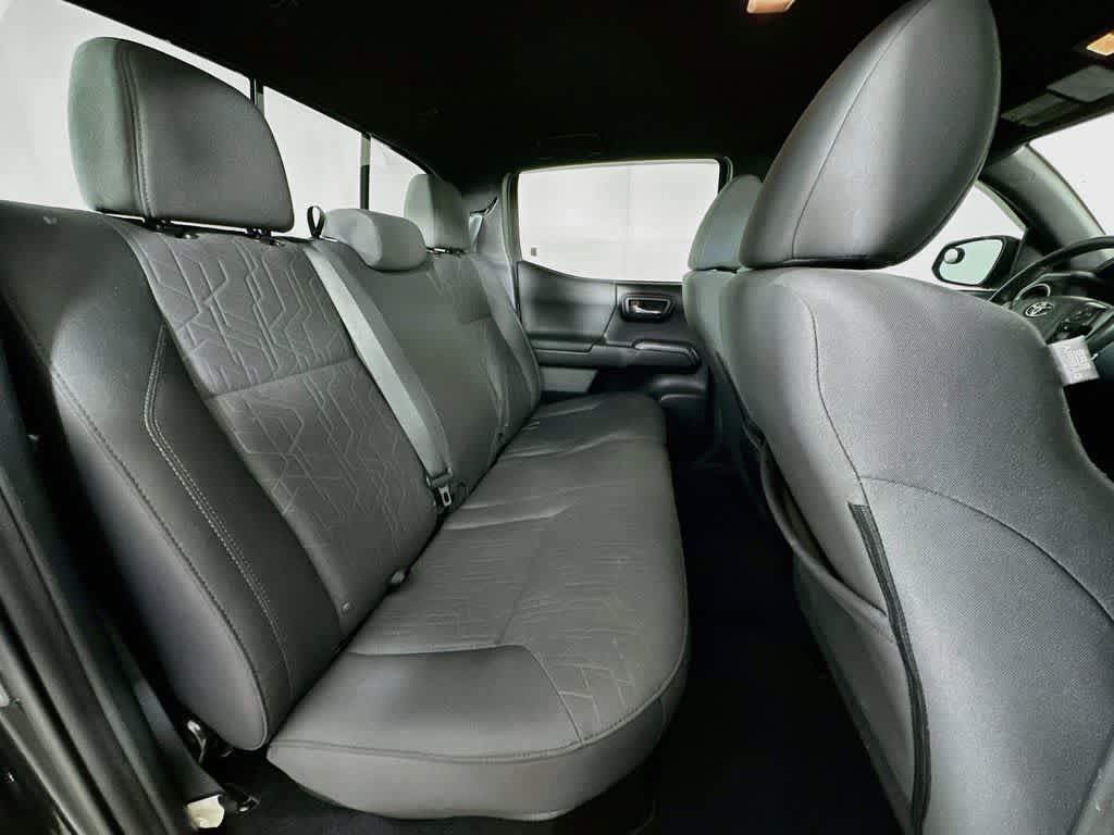 Toyota Tacoma Base 2019