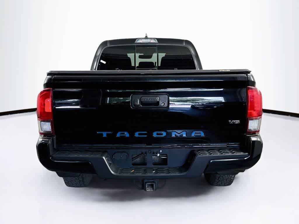 Toyota Tacoma Base 2019