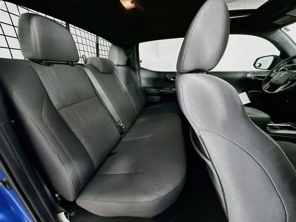 Toyota Tacoma Base 2017