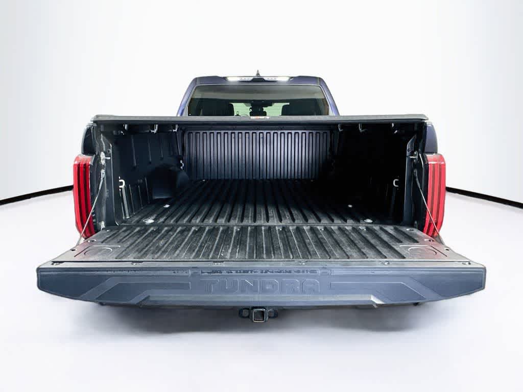 Toyota Tundra SR5 2024