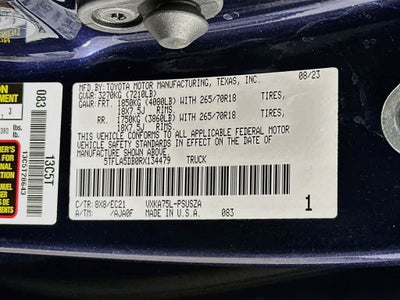 Toyota Tundra SR5 2024